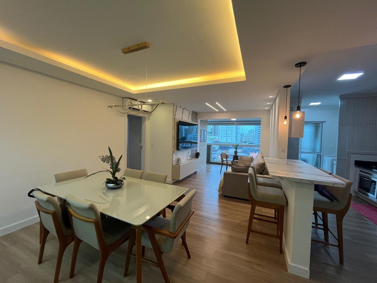 Apartamento à venda no Estreito: 