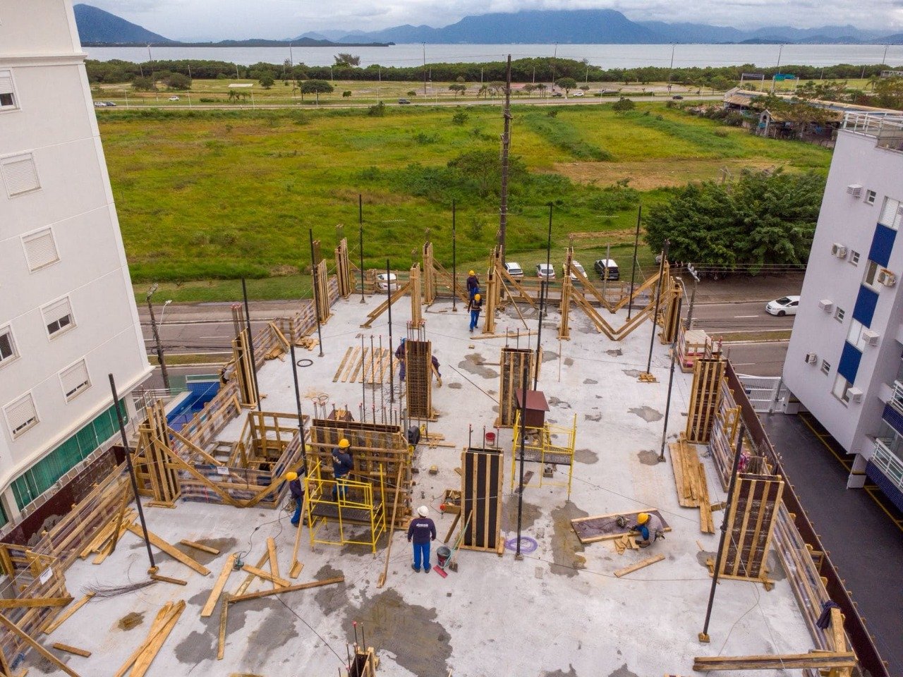 Apartamento à venda no Saco Dos Limoes: 