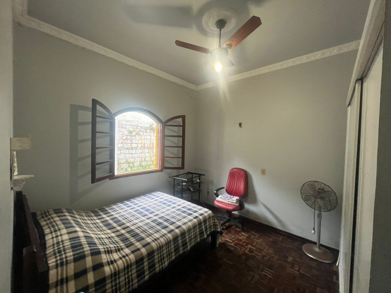 Casa à venda no Centro: