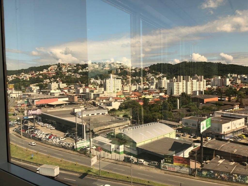 Salas/Conjuntos à venda no Barreiros: 