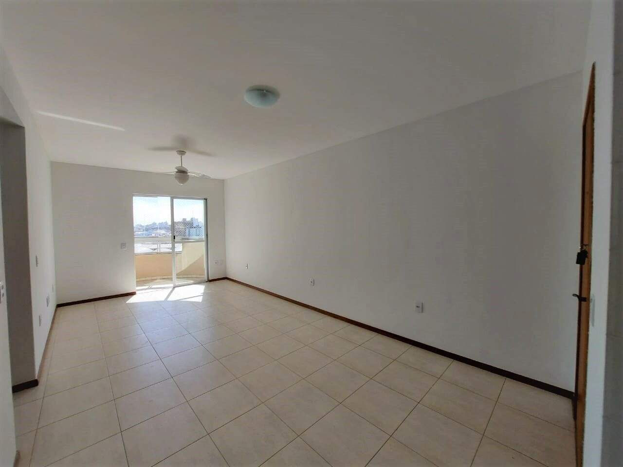 Apartamento à venda no Kobrasol: 