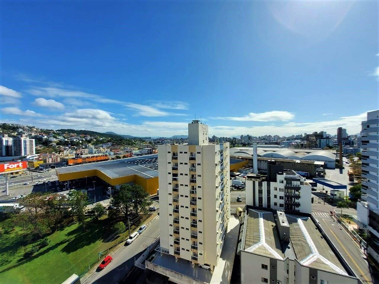 Apartamento à venda no Kobrasol: