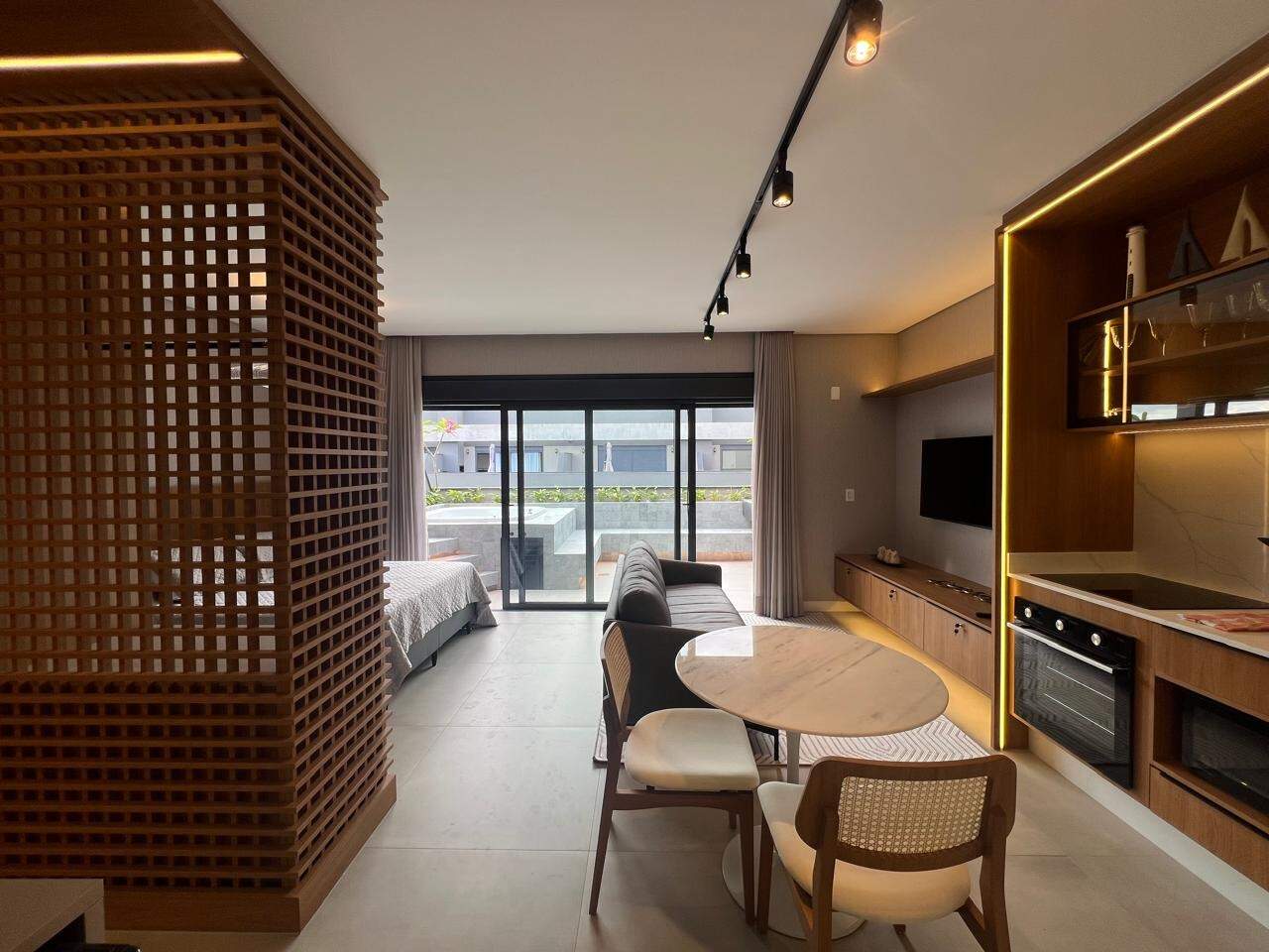 Apartamento para aluguel no Saco Grande: 