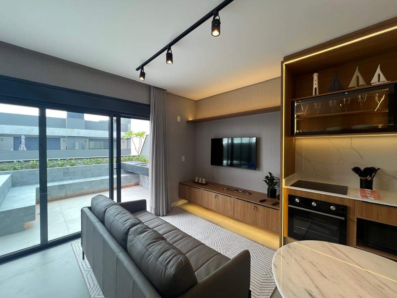 Apartamento para aluguel no Saco Grande: