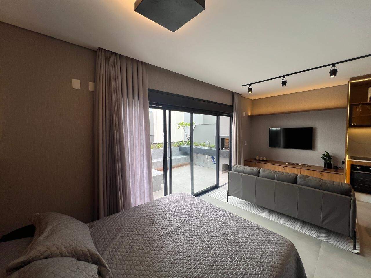 Apartamento para aluguel no Saco Grande: