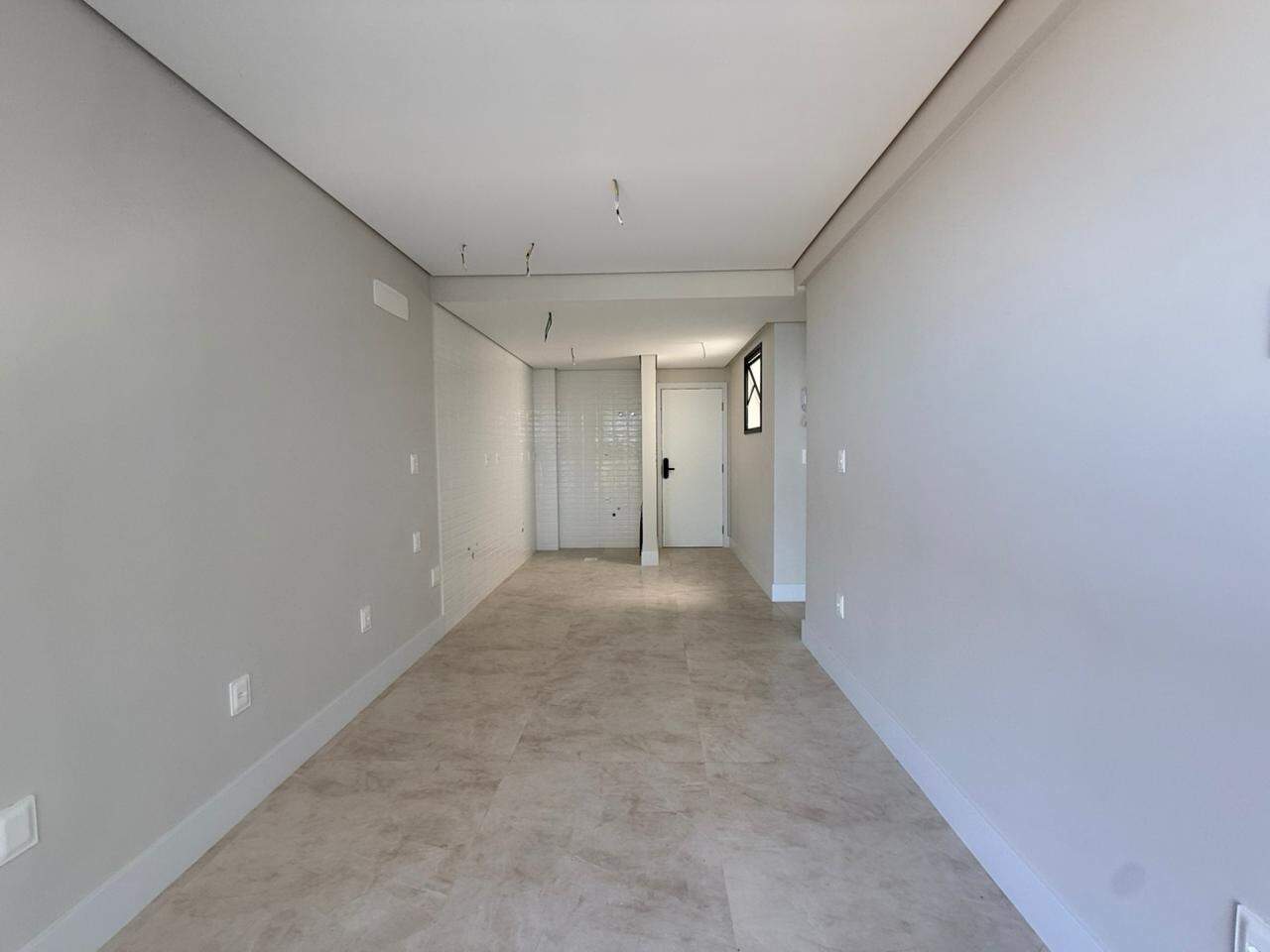 Apartamento para aluguel no Cacupe: 