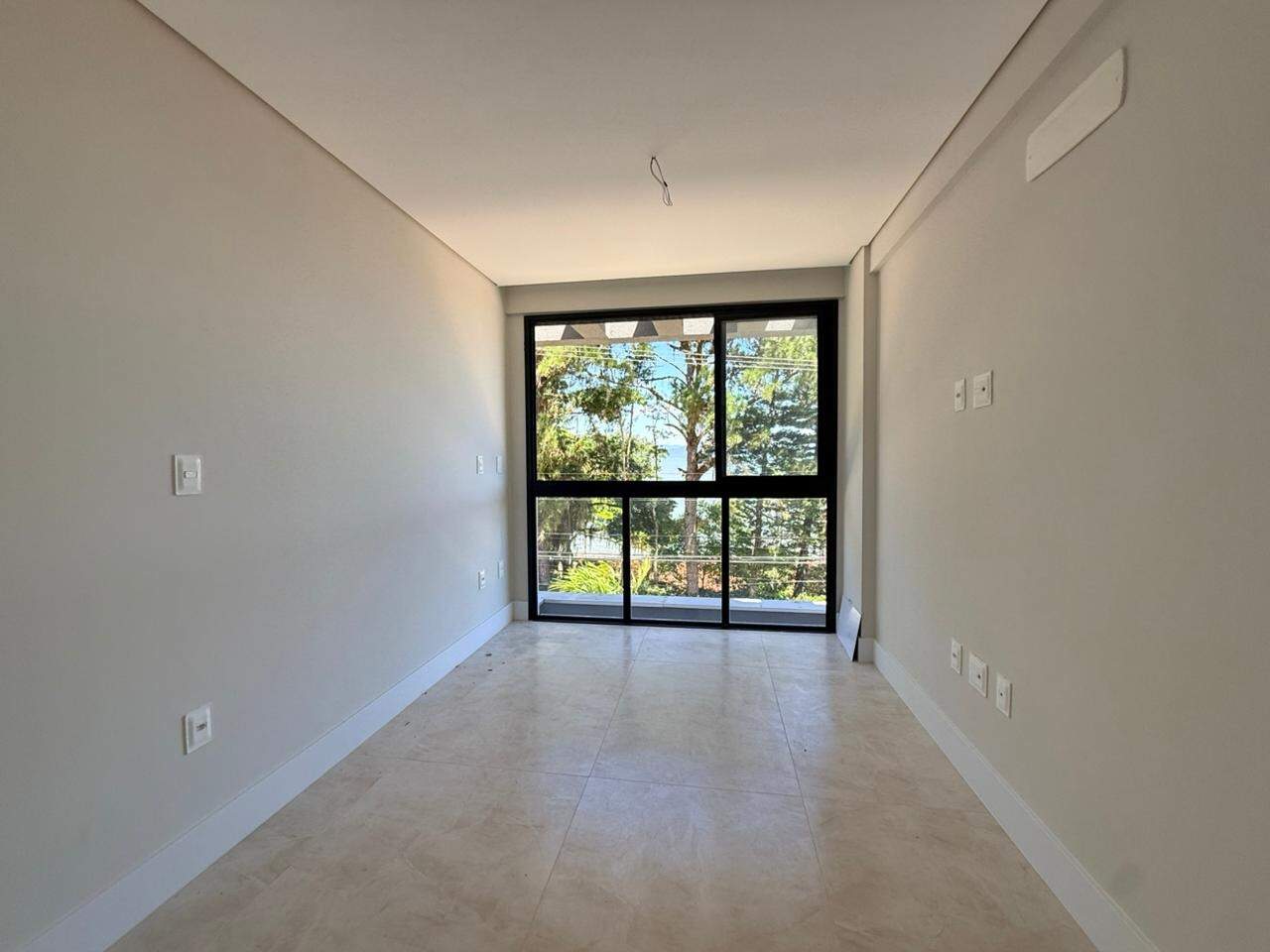 Apartamento para aluguel no Cacupe: 