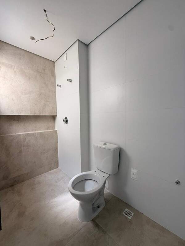 Apartamento para aluguel no Cacupe: 