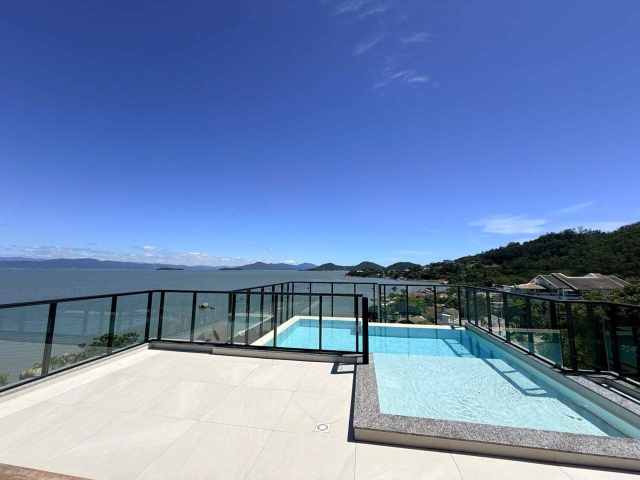 Apartamento para aluguel no Cacupe: 