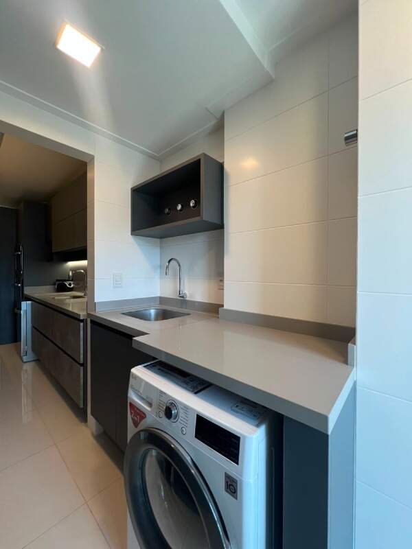 Apartamento para aluguel no Agronomica: