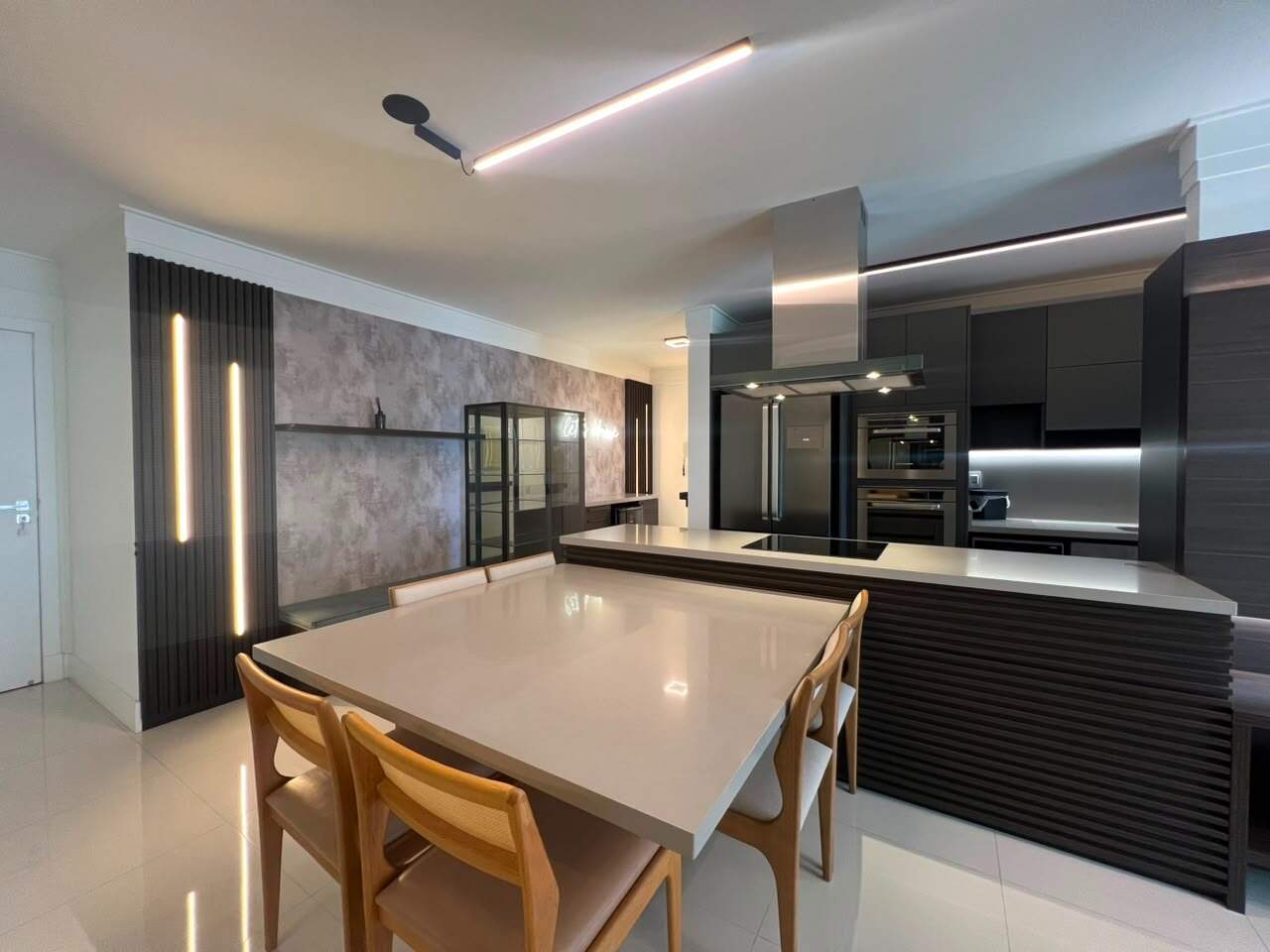 Apartamento para aluguel no Agronomica: 