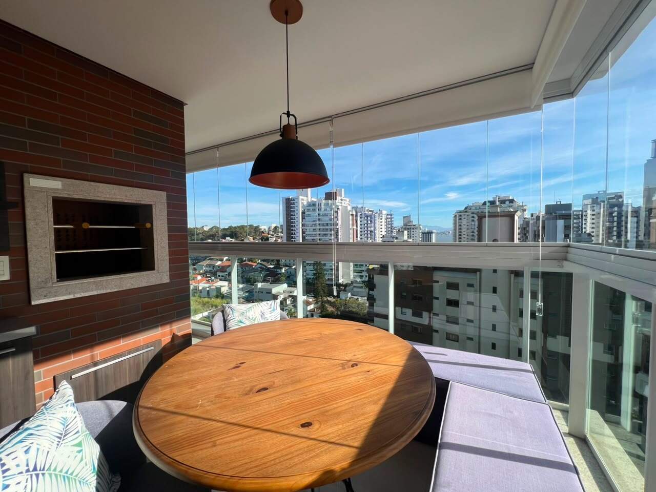 Apartamento para aluguel no Agronomica: