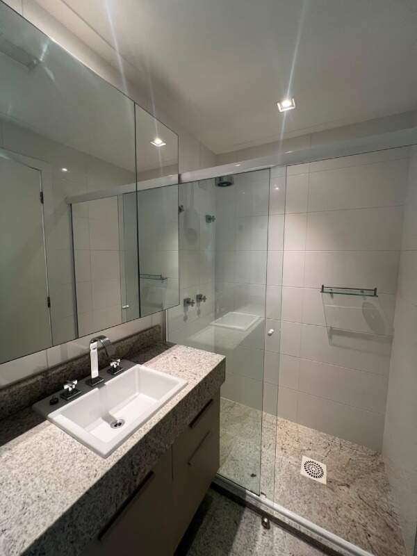 Apartamento para aluguel no Agronomica: