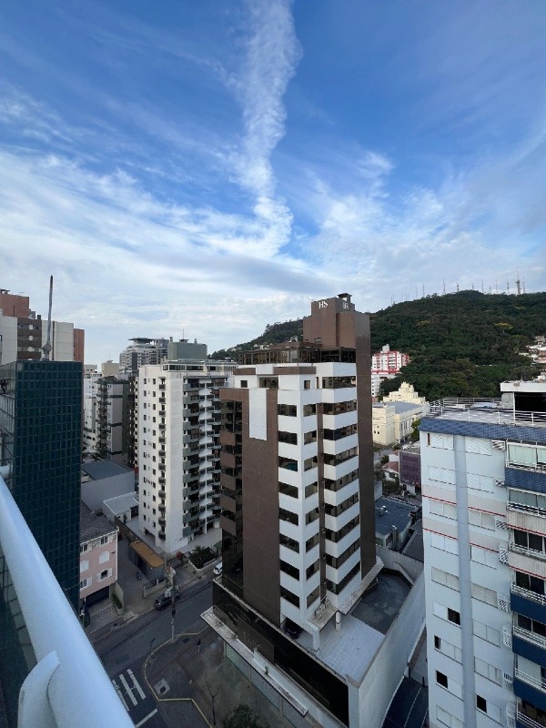 Apartamento para aluguel no Centro: 