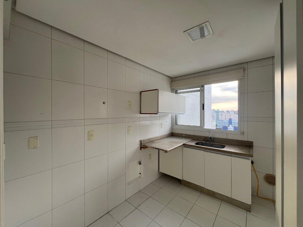 Apartamento para aluguel no Centro: 