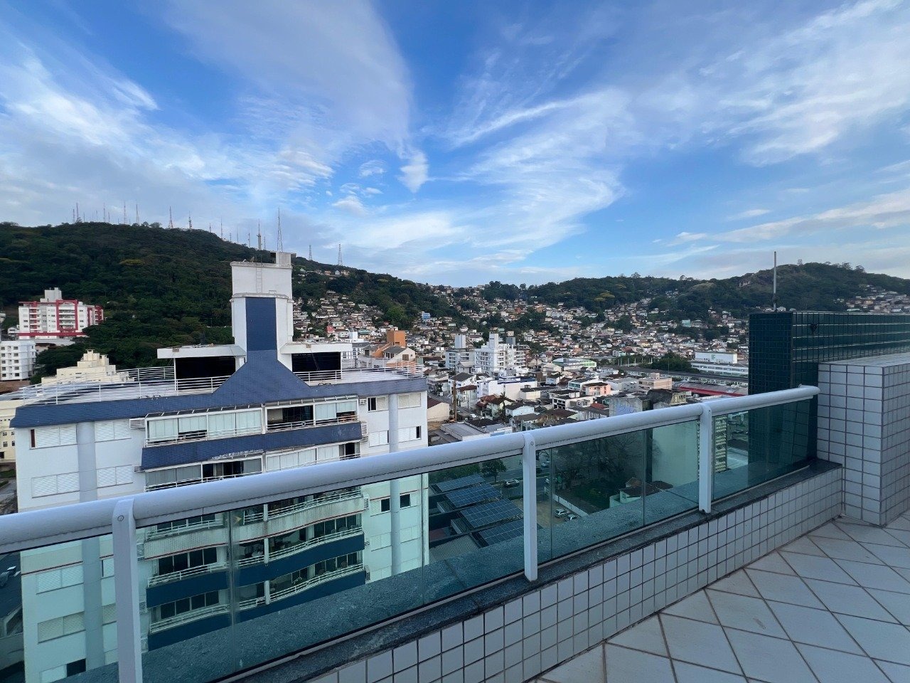 Apartamento para aluguel no Centro: 