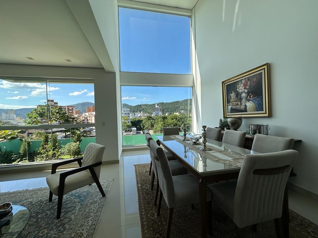 Casa à venda no Corrego Grande: 