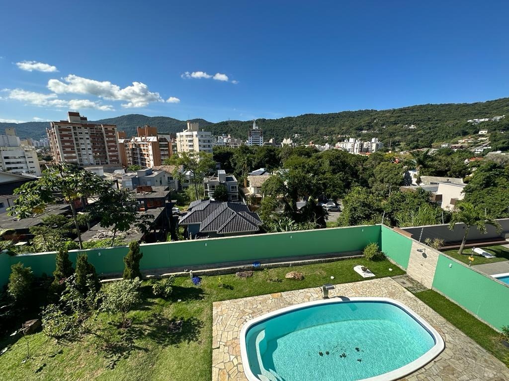 Casa à venda no Corrego Grande: 