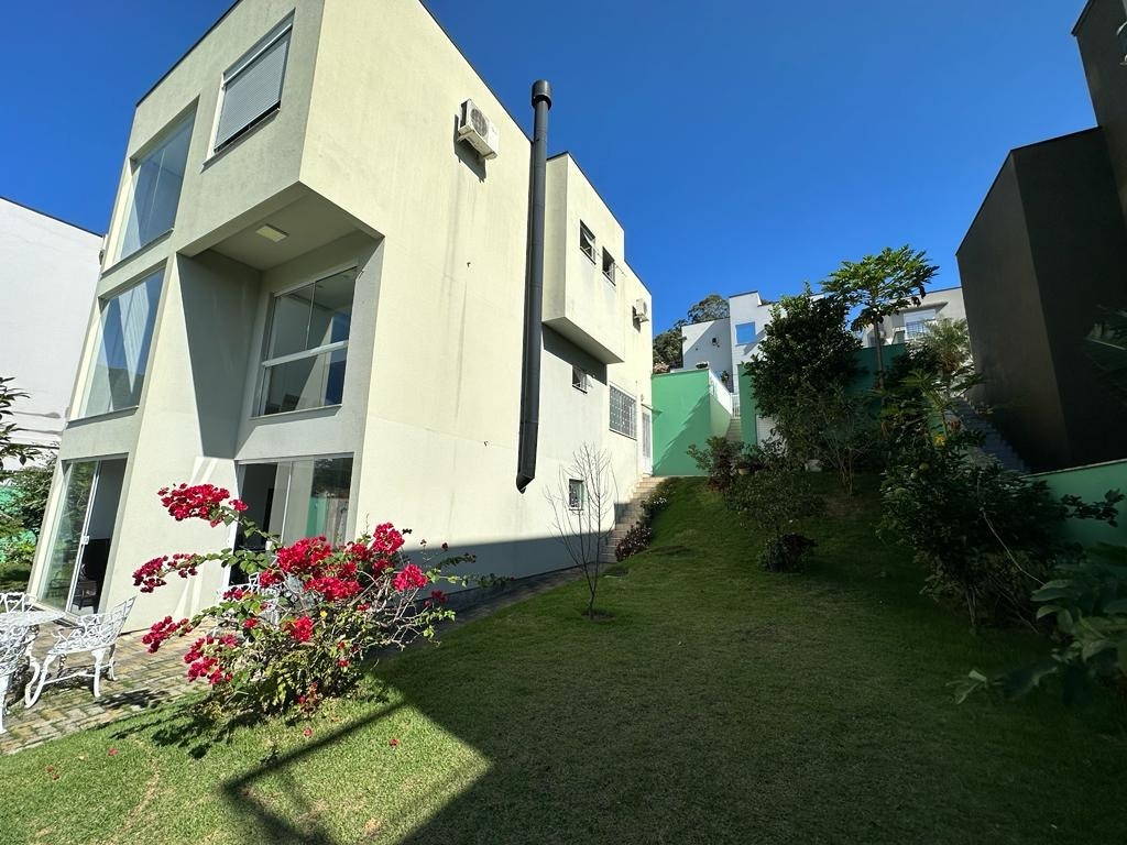 Casa à venda no Corrego Grande: 