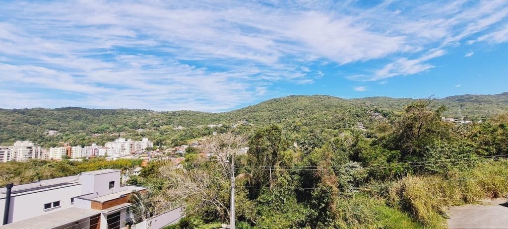 Casa à venda no Corrego Grande: 
