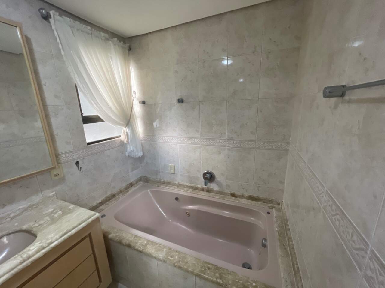 Apartamento à venda no Agronomica: