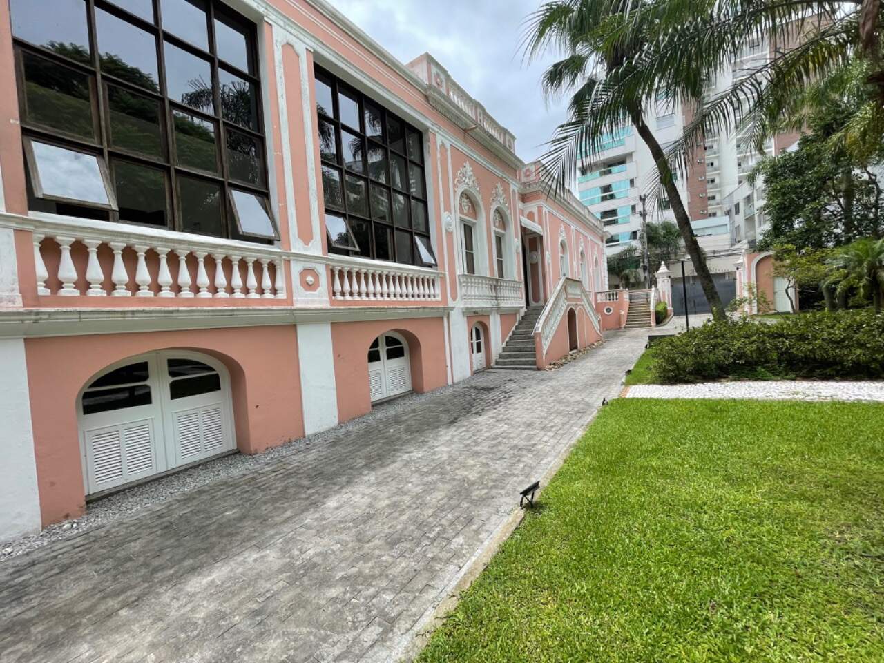 Apartamento à venda no Agronomica: