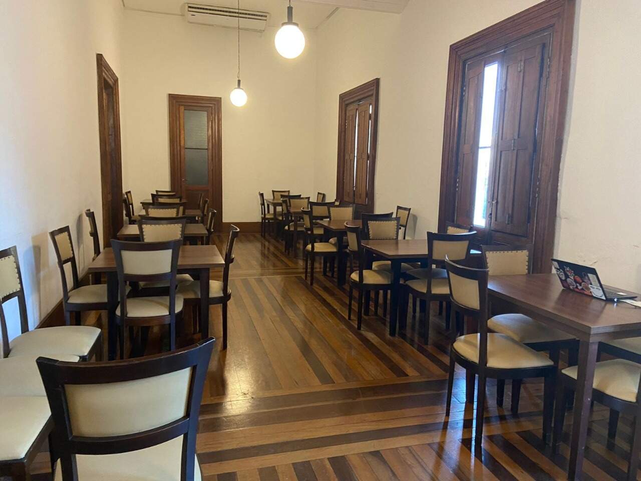 Apartamento à venda no Agronomica: