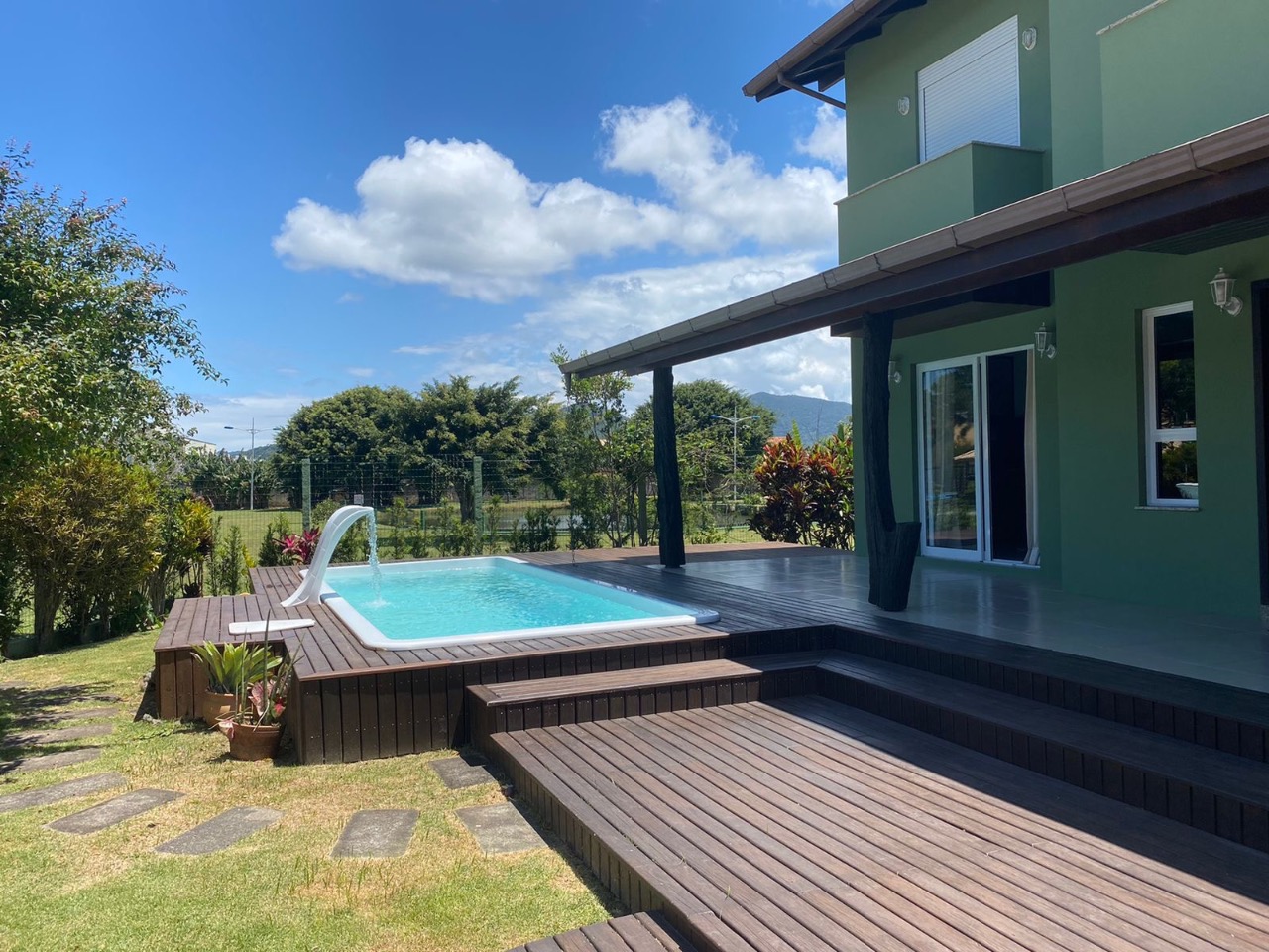 Casa à venda no Campeche: 