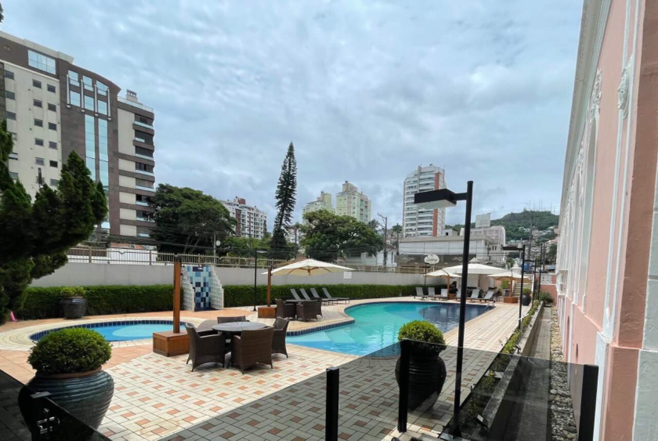 Apartamento à venda no Agronomica: 