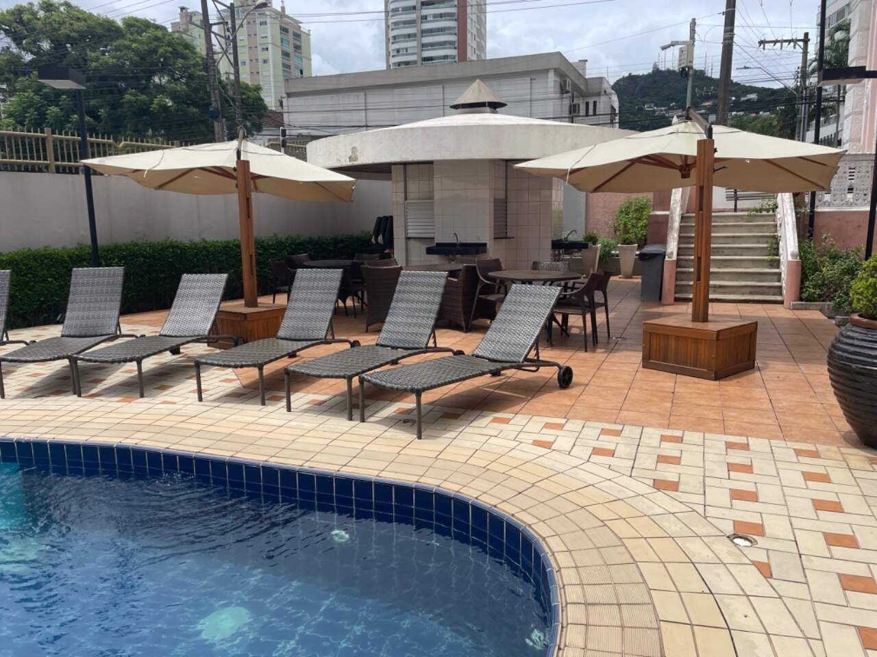 Apartamento à venda no Agronomica: 