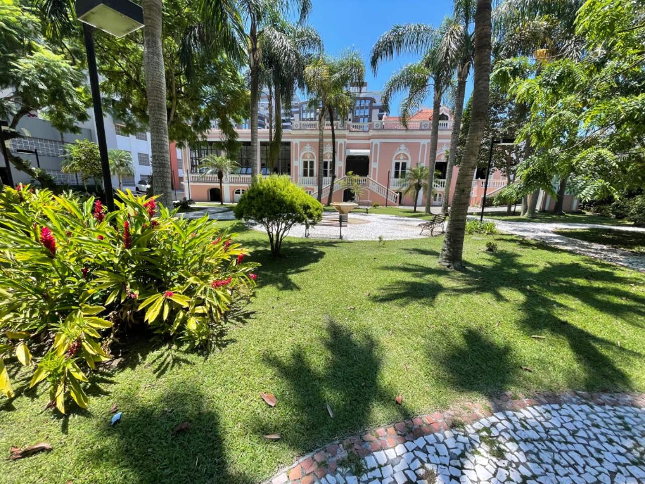 Apartamento à venda no Agronomica: 