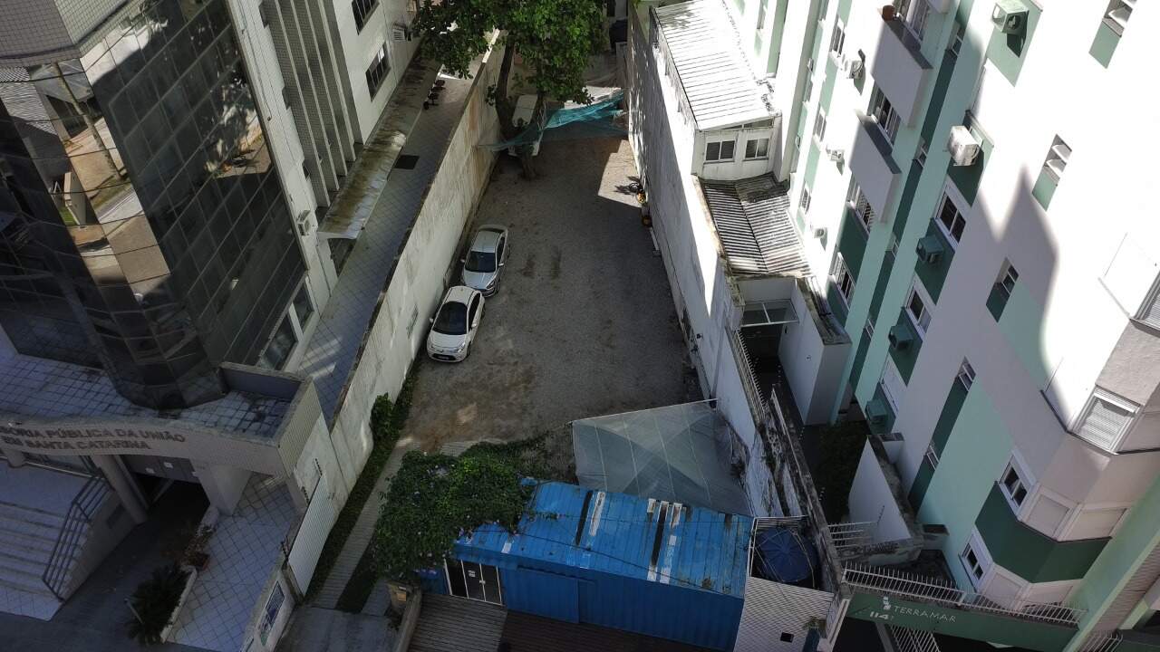Terreno à venda no Centro: 