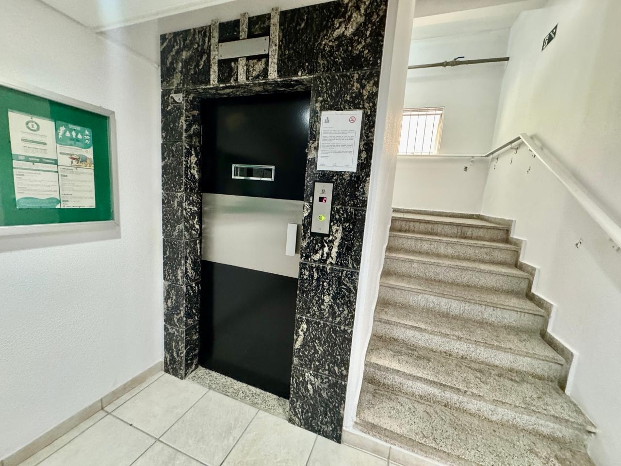 Apartamento à venda no Corrego Grande: 