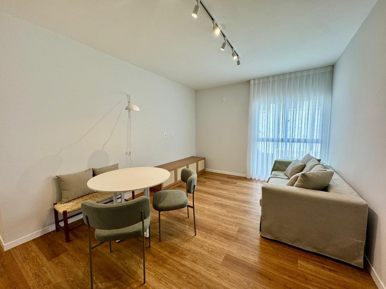 Apartamento à venda no Corrego Grande: 