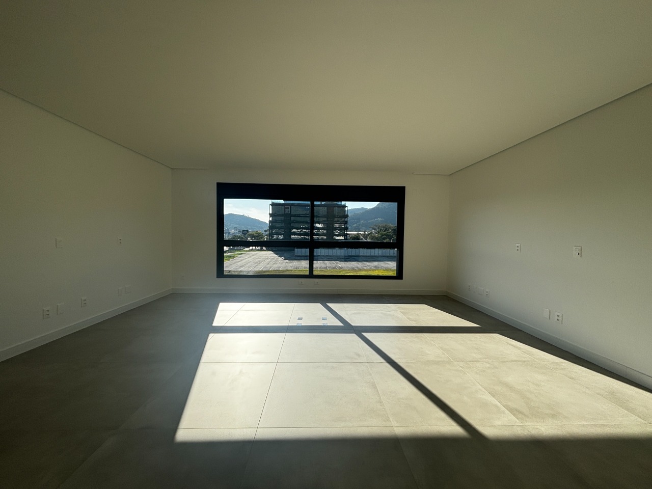 Estúdio à venda no Saco Grande: 