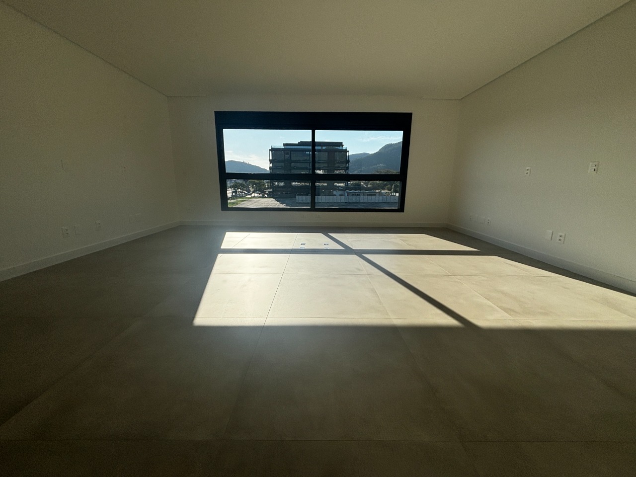 Estúdio à venda no Saco Grande: 