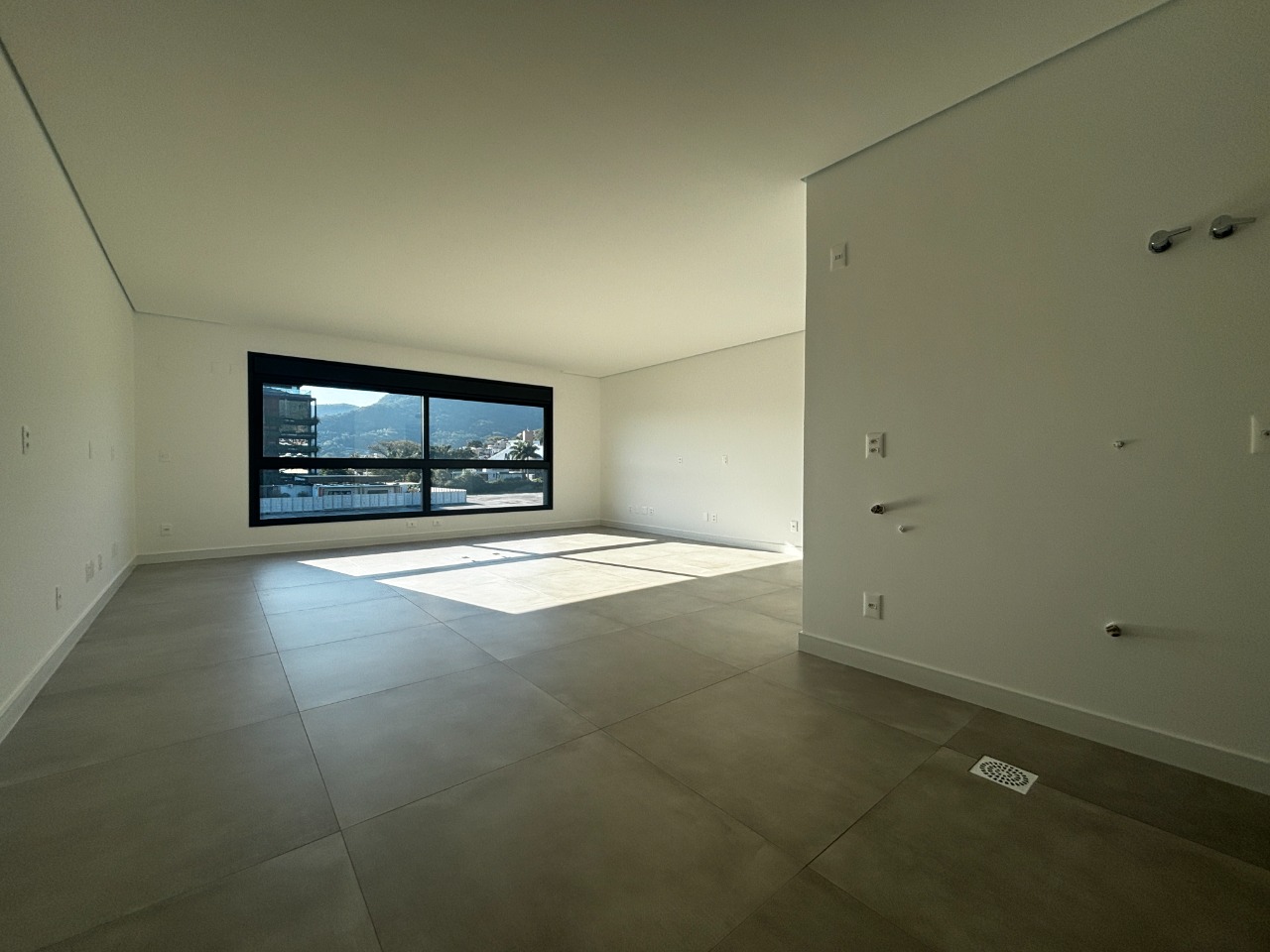 Estúdio à venda no Saco Grande: 