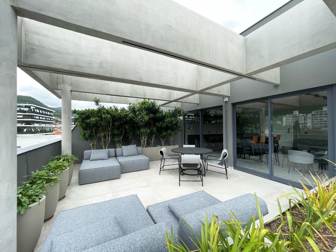 Estúdio à venda no Saco Grande: 