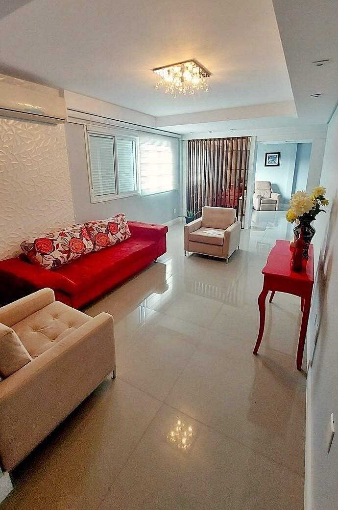 Apartamento à venda no Capoeiras: 