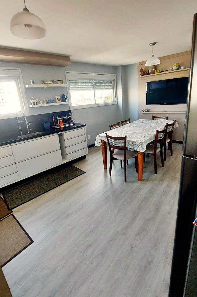 Apartamento à venda no Capoeiras: 