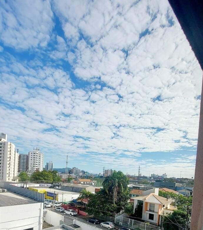 Apartamento à venda no Capoeiras: 