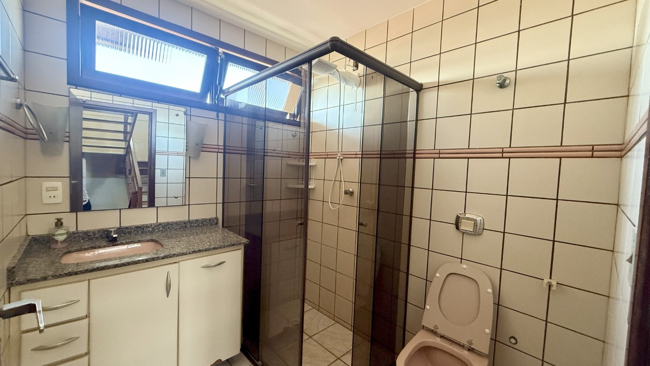 Casa à venda no Roçado: