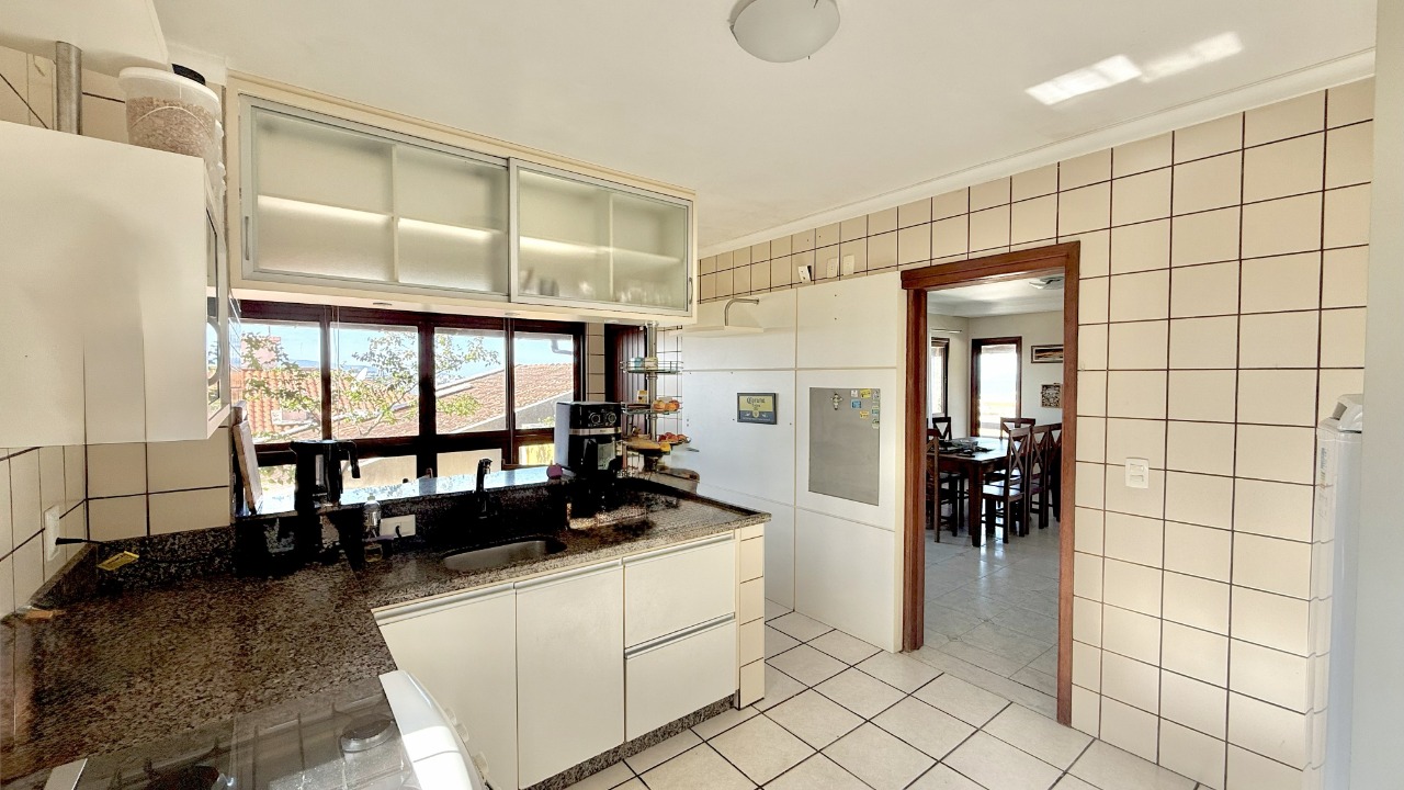 Casa à venda no Roçado: