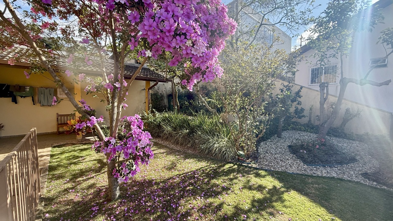 Casa à venda no Roçado: