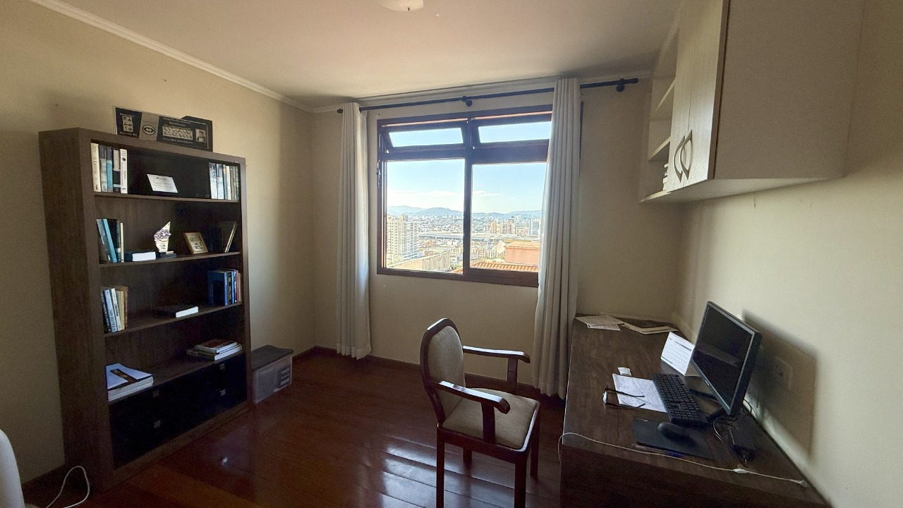 Casa à venda no Roçado: