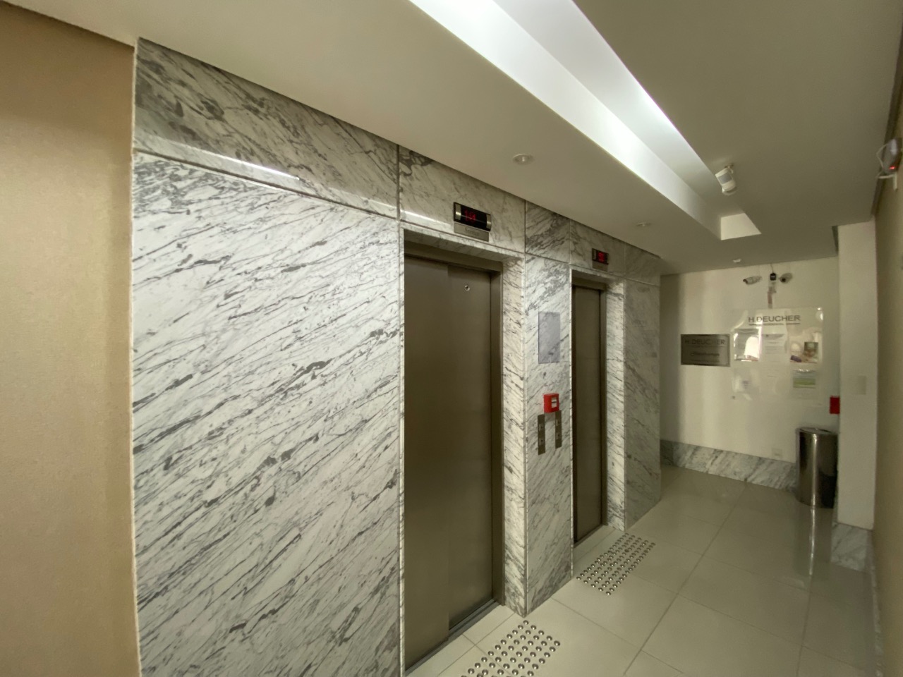 Apartamento à venda no Estreito: 