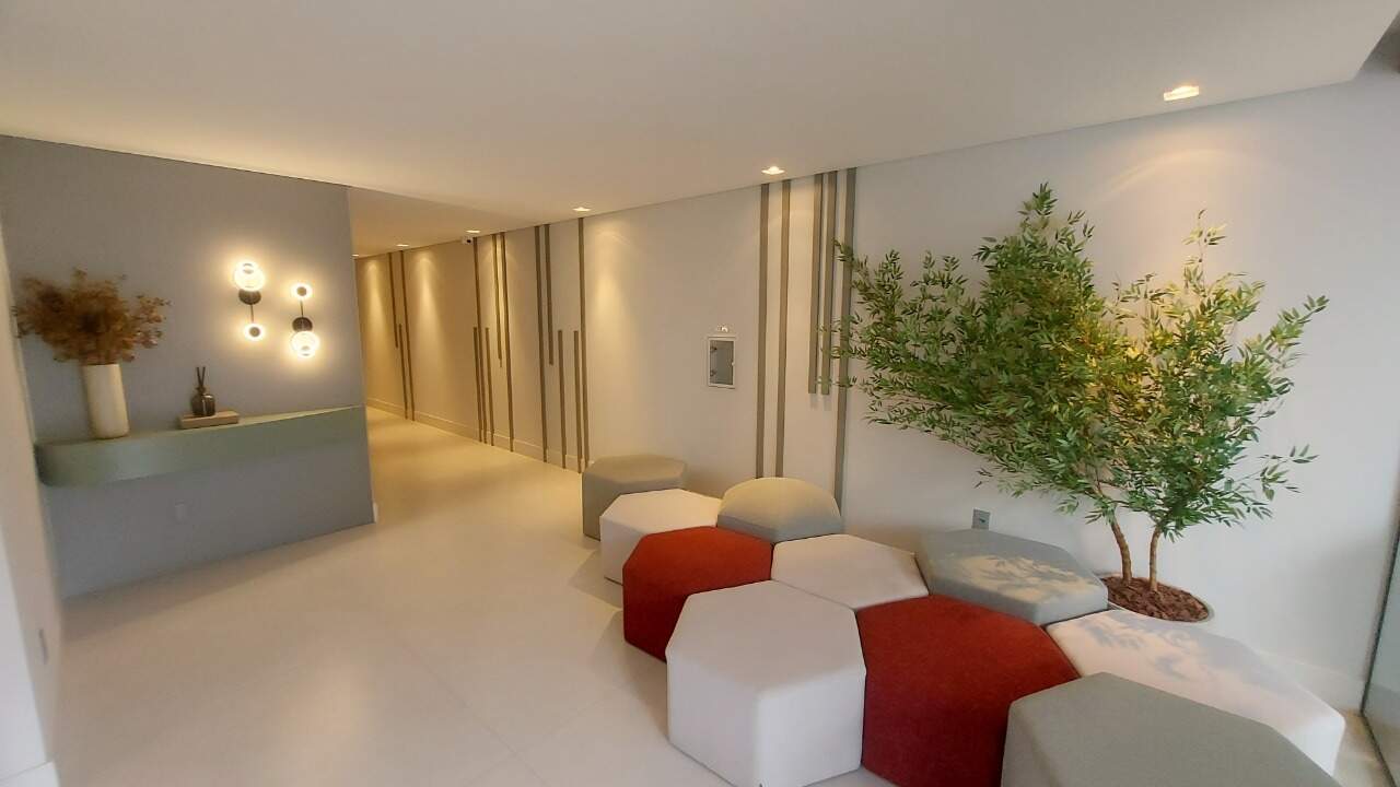 Apartamento à venda no Carvoeira: 