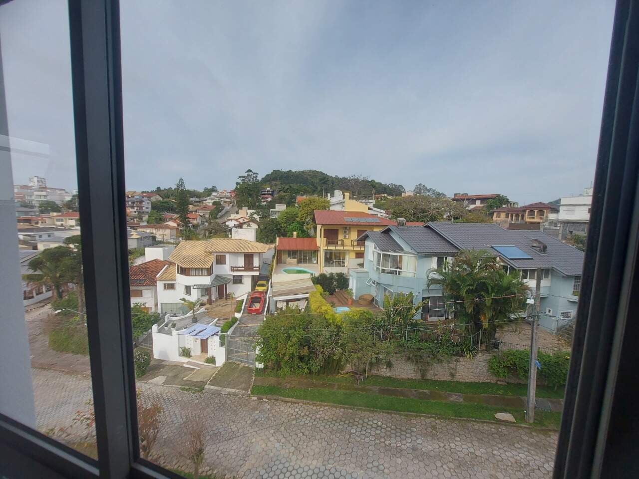 Apartamento à venda no Carvoeira: 