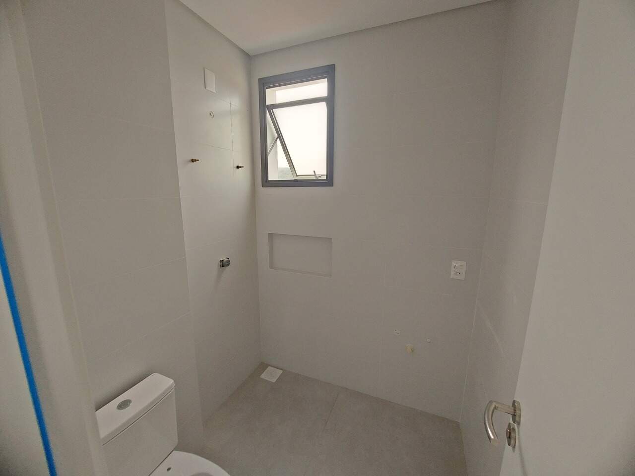 Apartamento à venda no Carvoeira: 