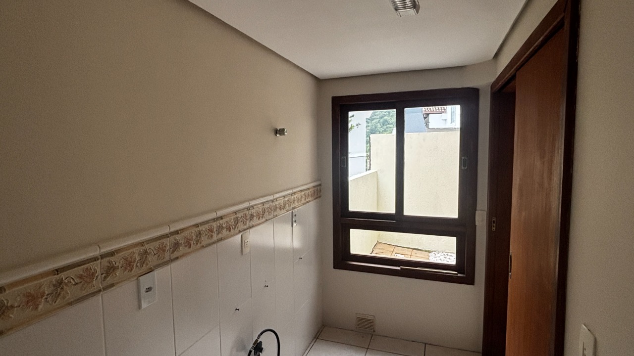 Casa em Condomínio à venda no Santo Antonio De Lisboa: 